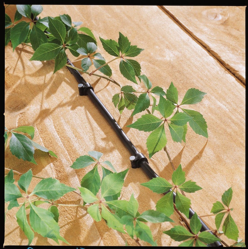 Orbit 56318 Hanging Basket Drip Irrigation Drip Watering Kit with 1-Outlet Digital Hose Faucet Sprinkler Timer - Image 2